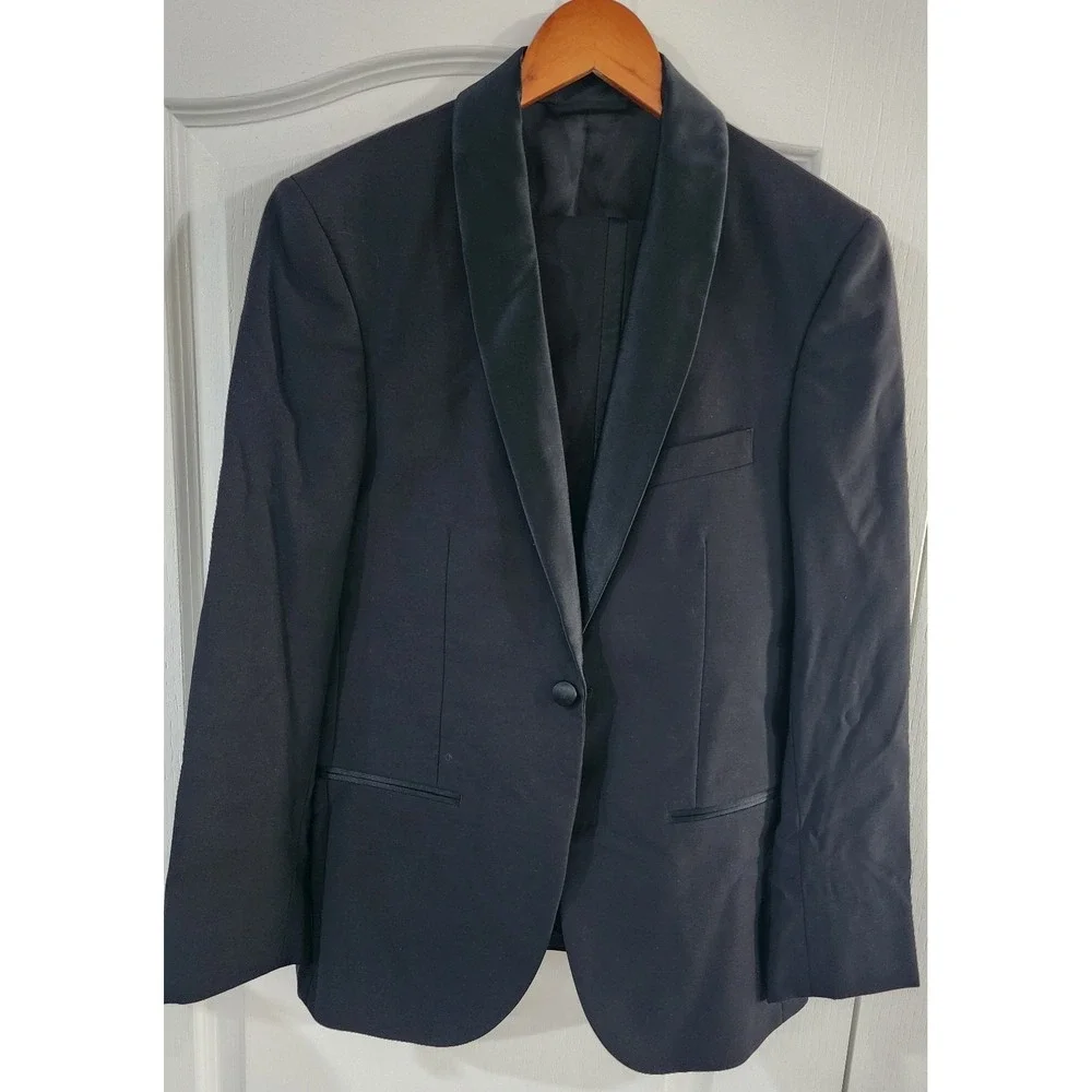 $695 The Black Tux Men's Black Shawl Collar One Button Tuxedo Size 38